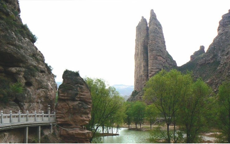 炳靈寺世界文化遺產(chǎn)旅游區(qū)沖刺國家5A級旅游景區(qū)