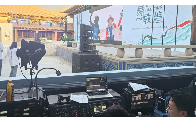 敦煌當?shù)刂睂Рヅ_設(shè)備出租